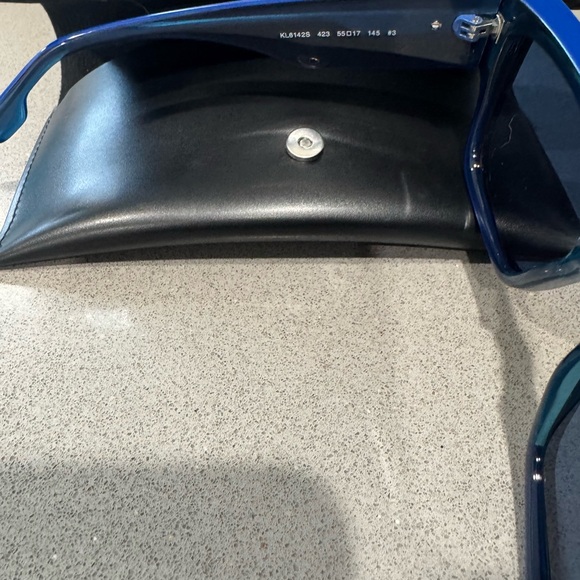KARL LAGERFELD Sunglasses KL6142S